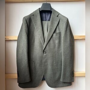 Mid Green Wool Flannel Havana Suit